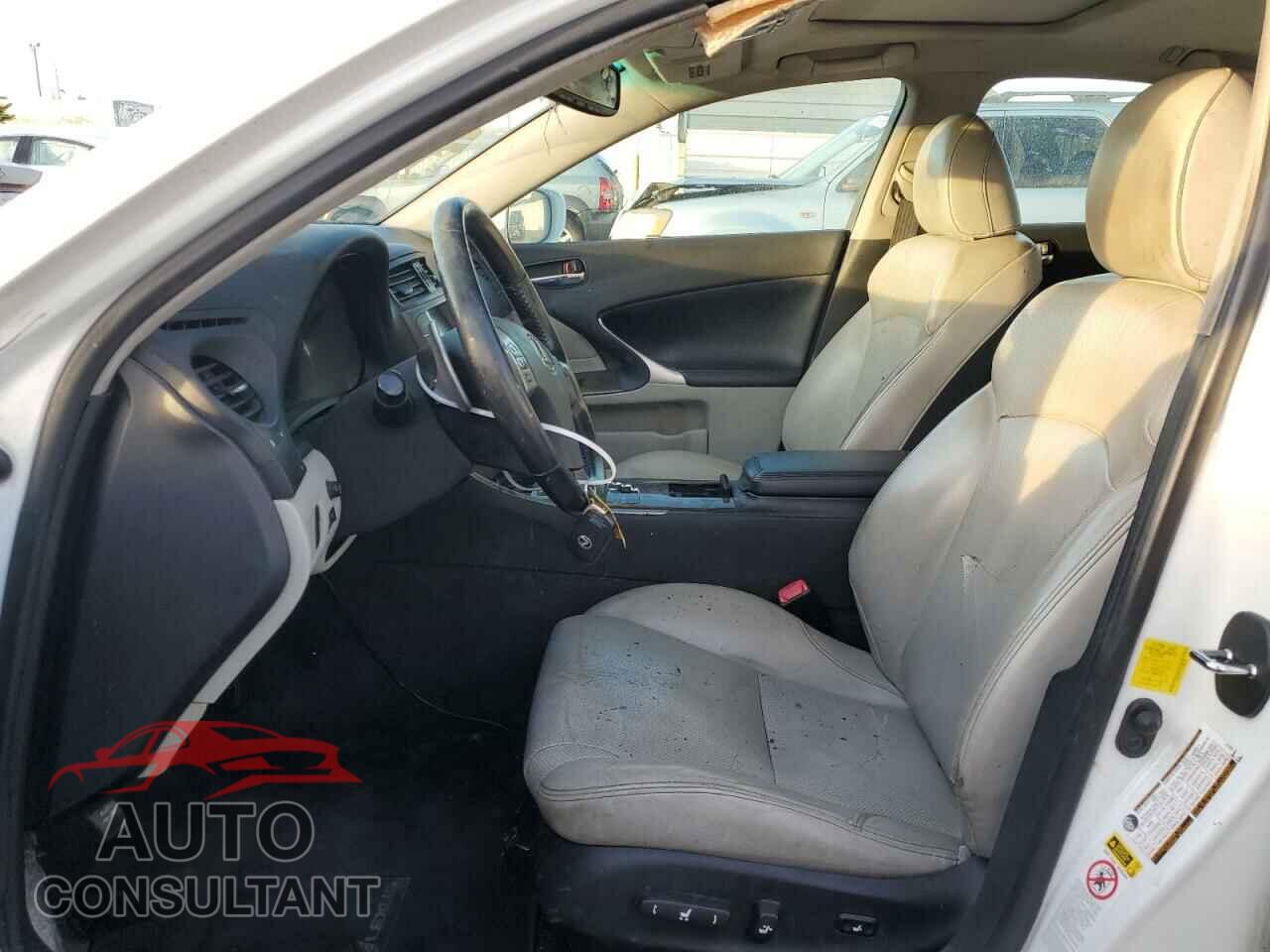 LEXUS IS 2013 - JTHBF5C27D5190744