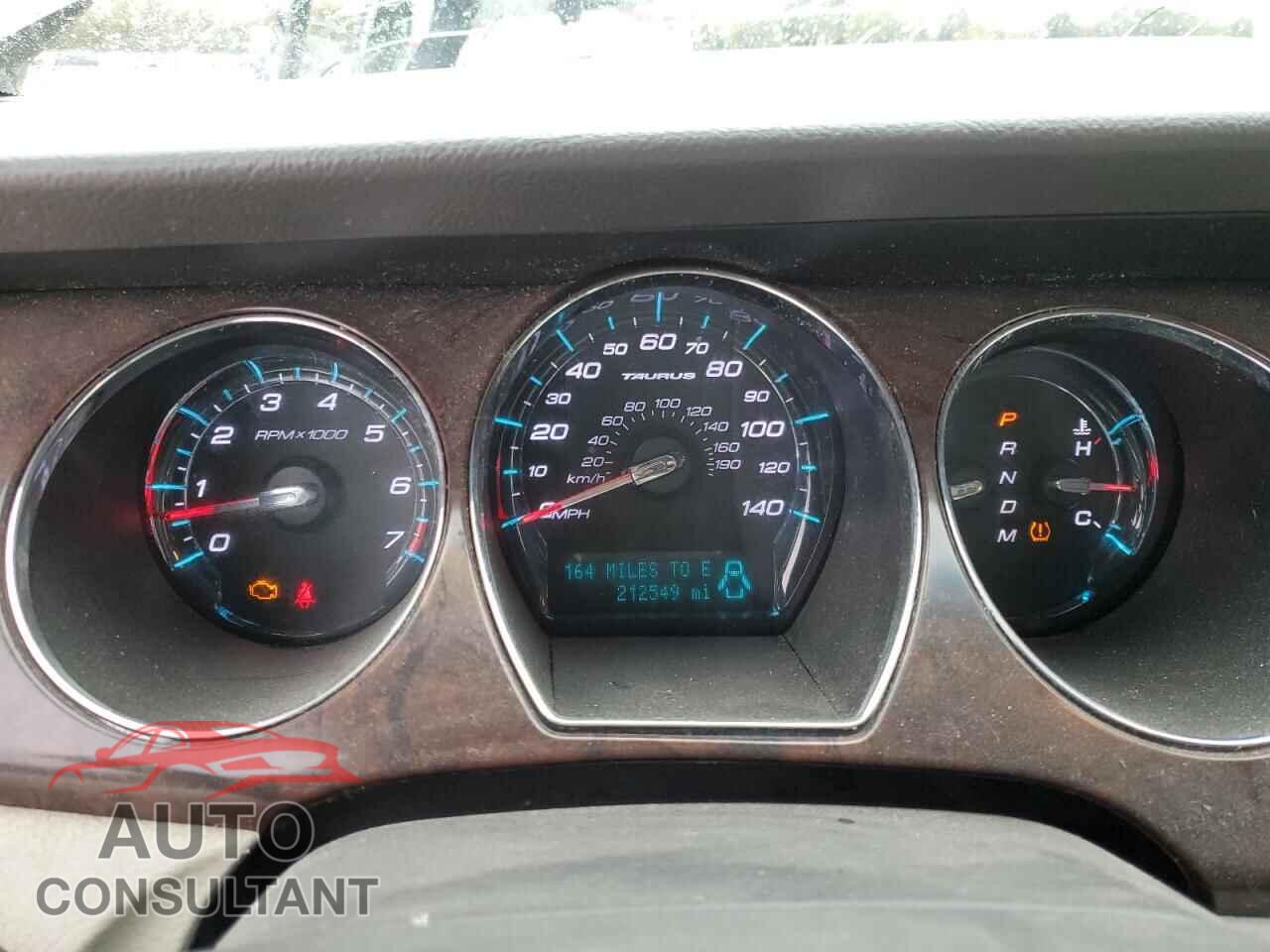 FORD TAURUS 2011 - 1FAHP2EW2BG137237