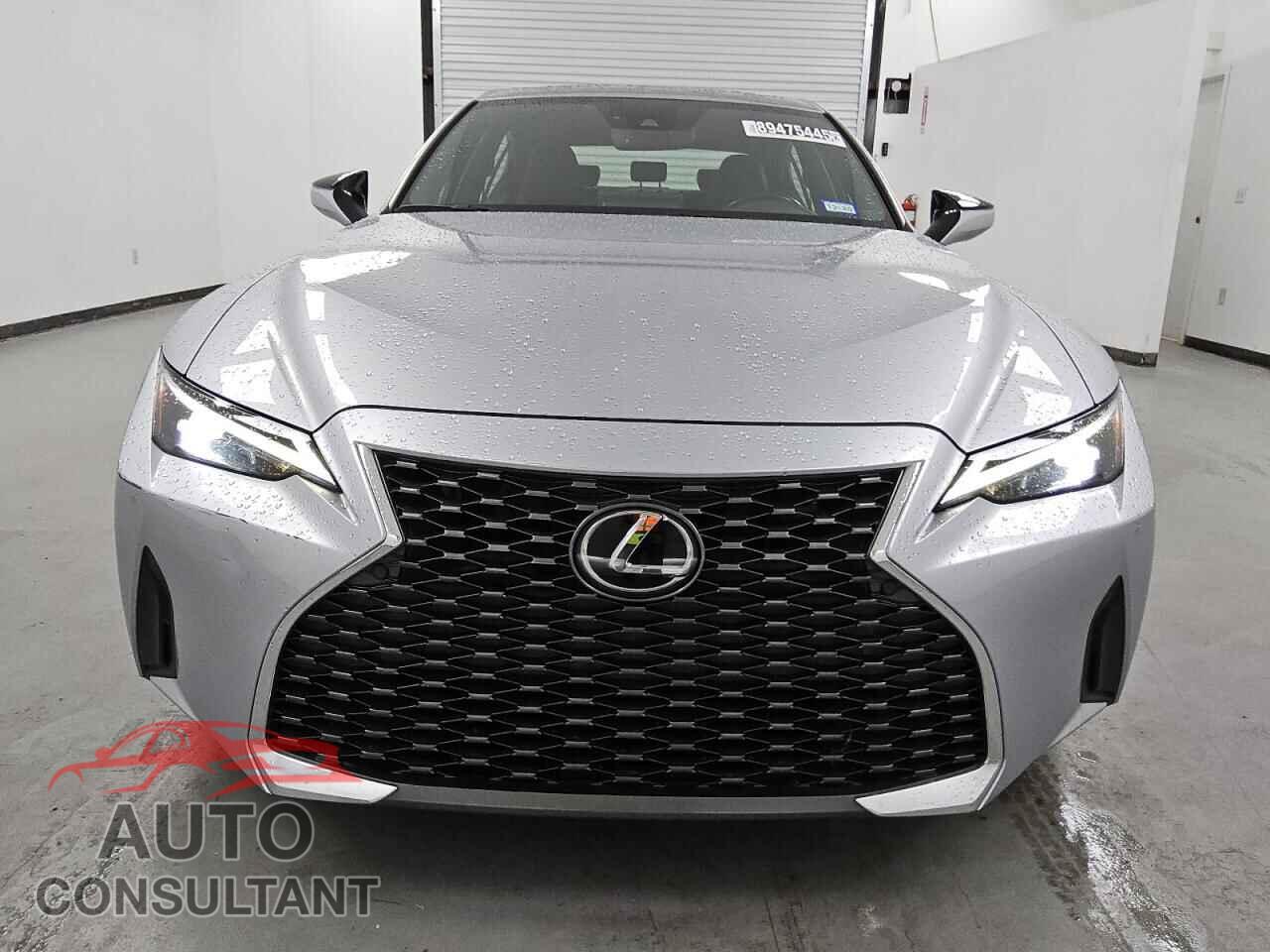 LEXUS IS 2023 - JTHCA1D23P5125534