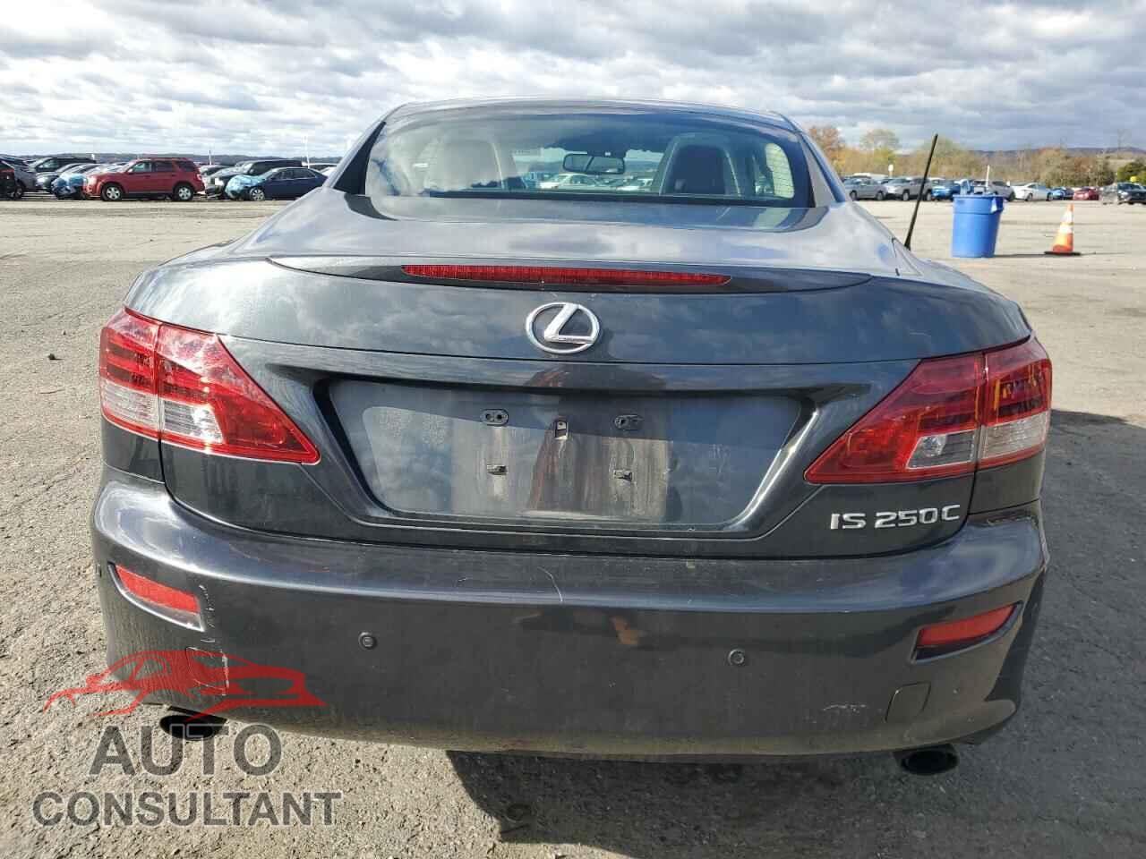 LEXUS IS 2011 - JTHFF2C24B2520189