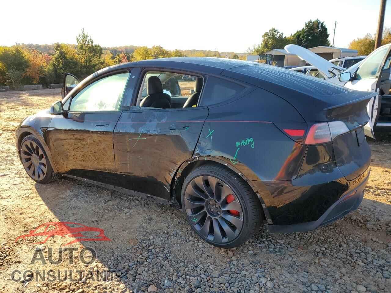 TESLA MODEL Y 2020 - 5YJYGDEF2LF050181