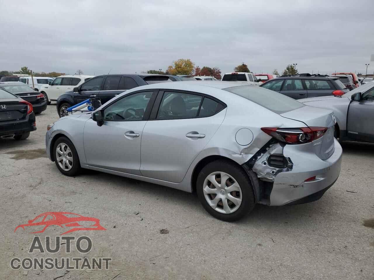 MAZDA 3 2018 - 3MZBN1U73JM213415