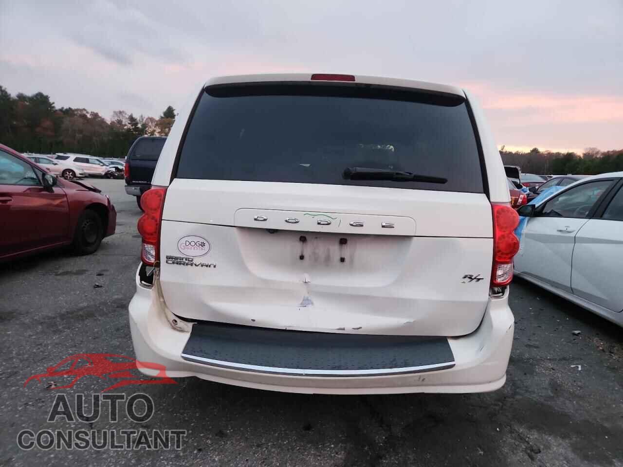 DODGE CARAVAN 2011 - 2D4RN7DG3BR778751