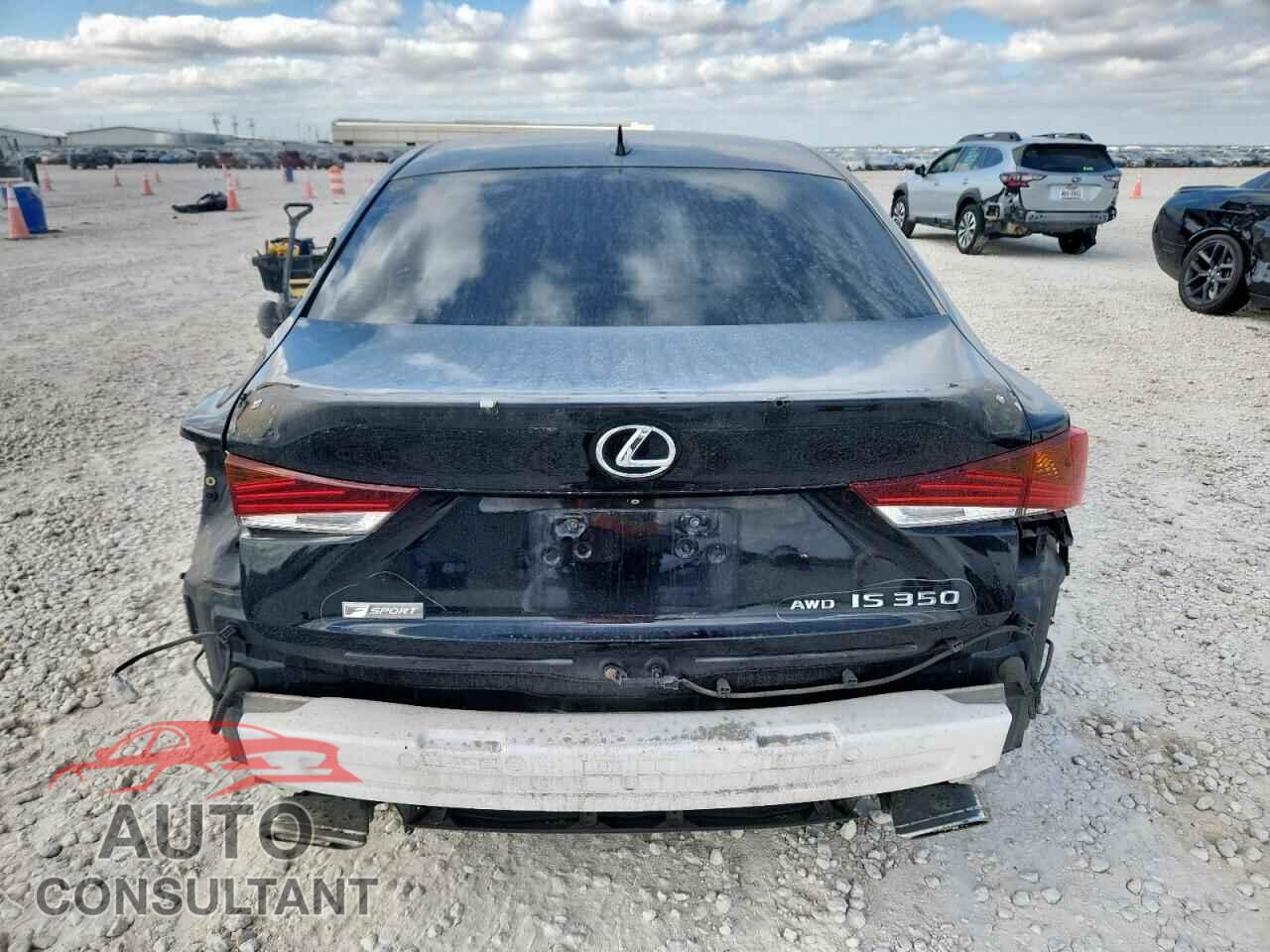 LEXUS IS 2017 - JTHCE1D26H5012943