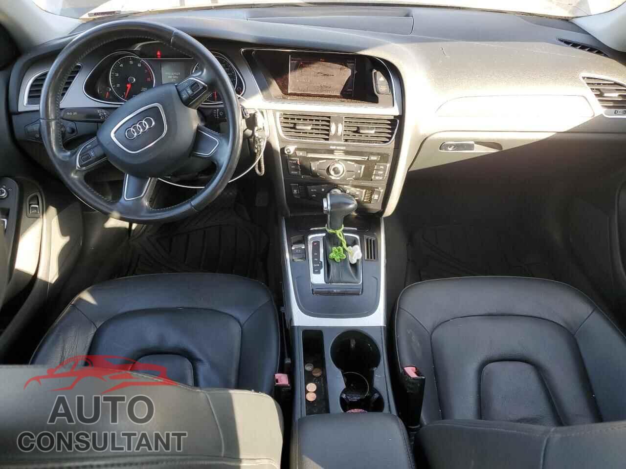 AUDI A4 2013 - WAUBFAFL0DN021905