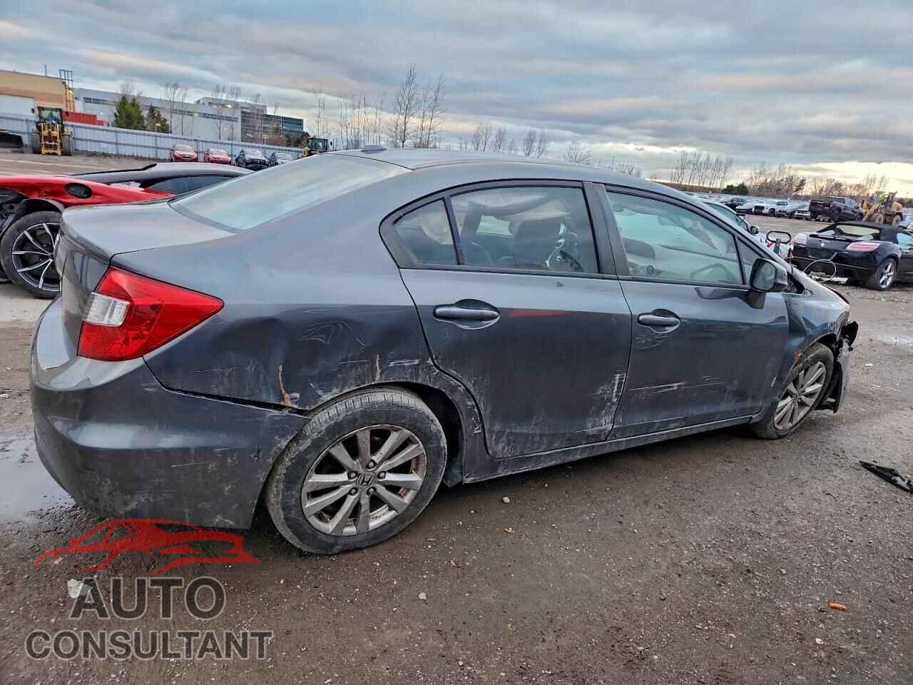 HONDA CIVIC 2012 - 2HGFB2F99CH108317