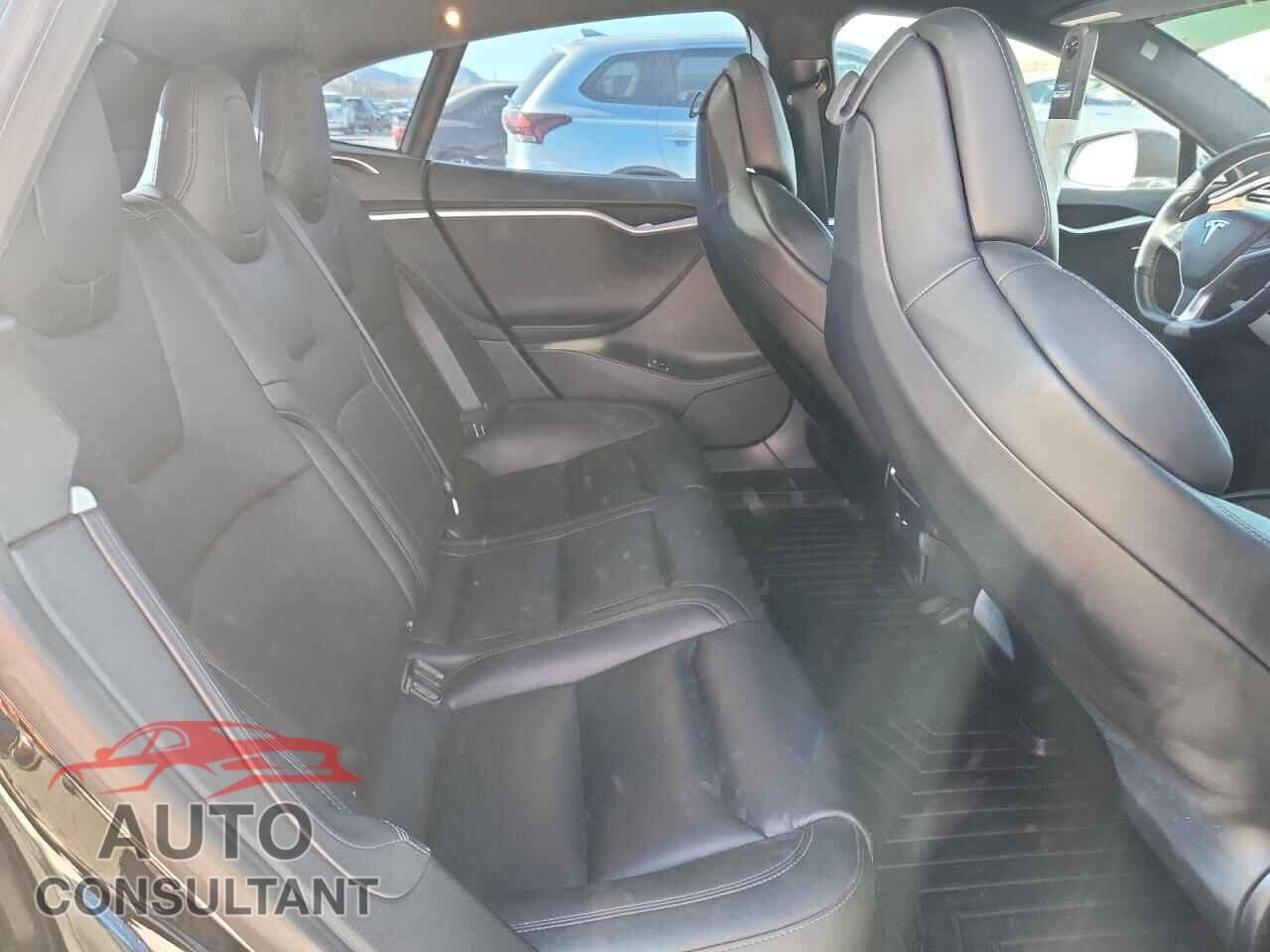TESLA MODEL S 2017 - 5YJSA1E22HF233073