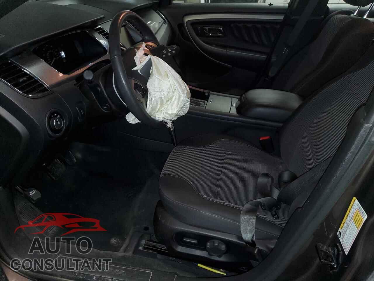 FORD TAURUS 2015 - 1FAHP2E88FG193786