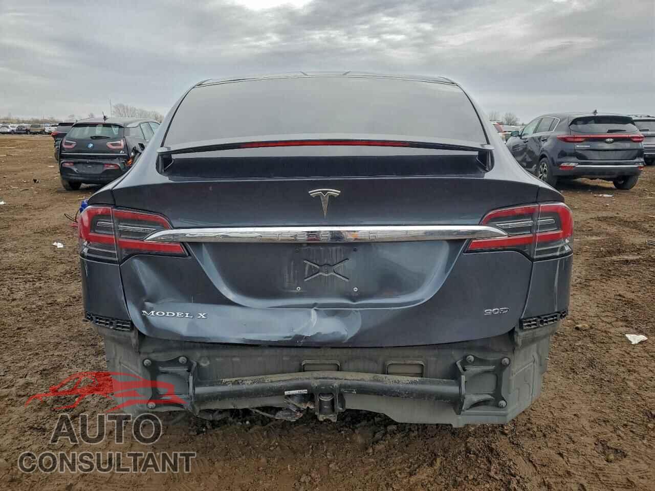 TESLA MODEL X 2016 - 5YJXCDE2XGF030366