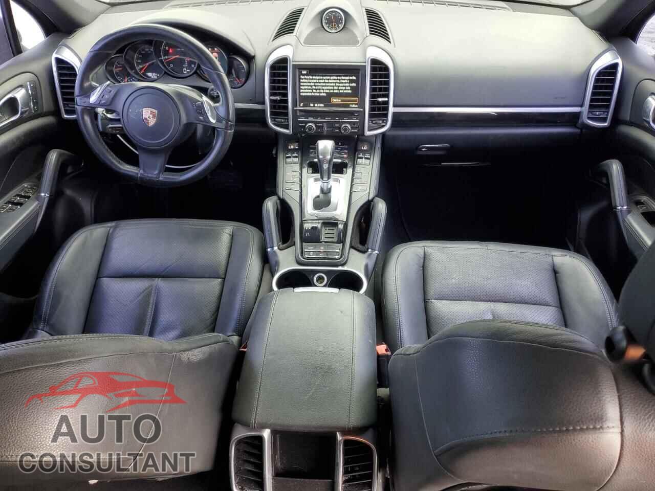 PORSCHE CAYENNE 2013 - WP1AA2A20DLA12519