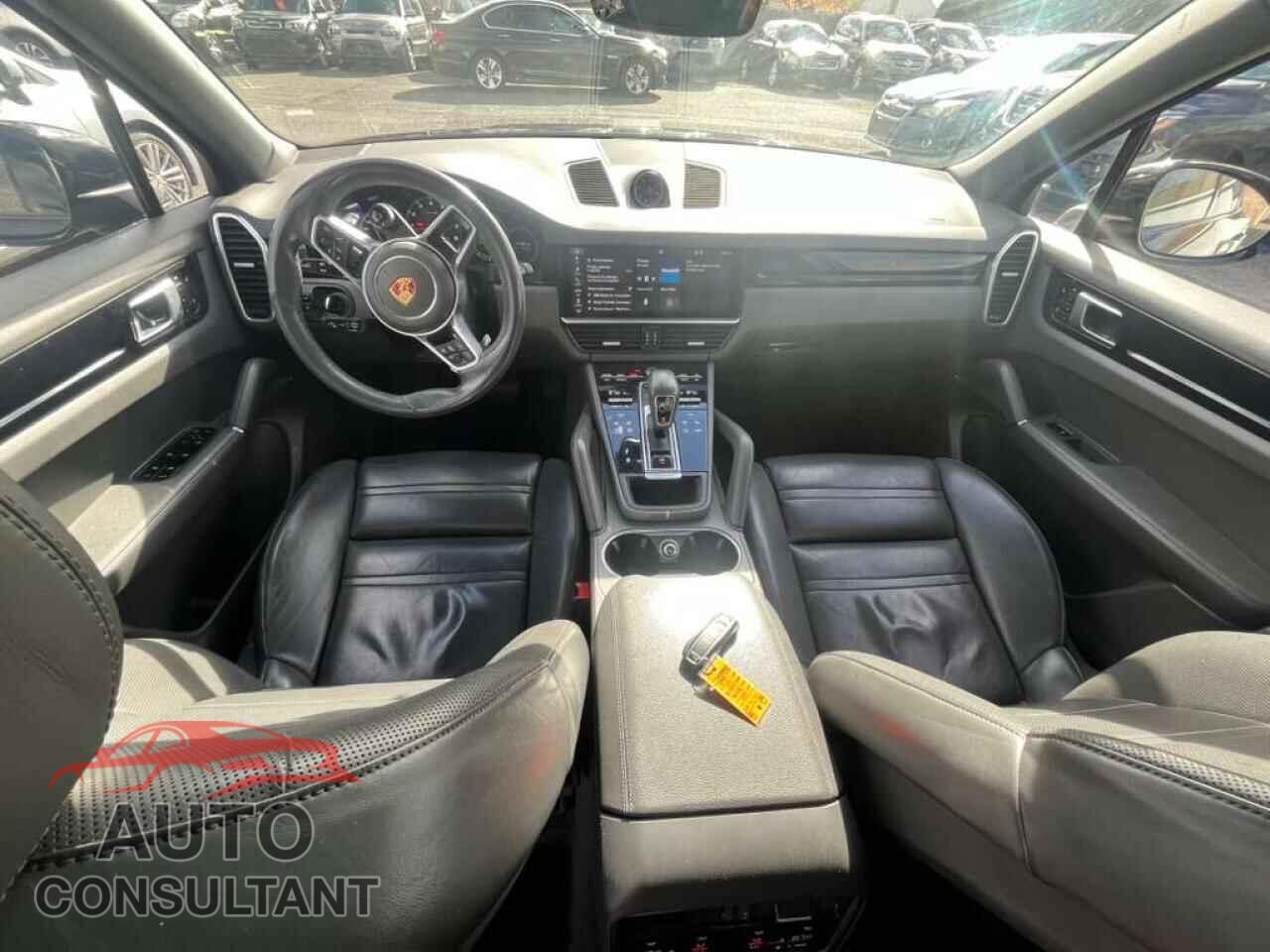 PORSCHE CAYENNE 2019 - WP1AA2AYXKDA02401