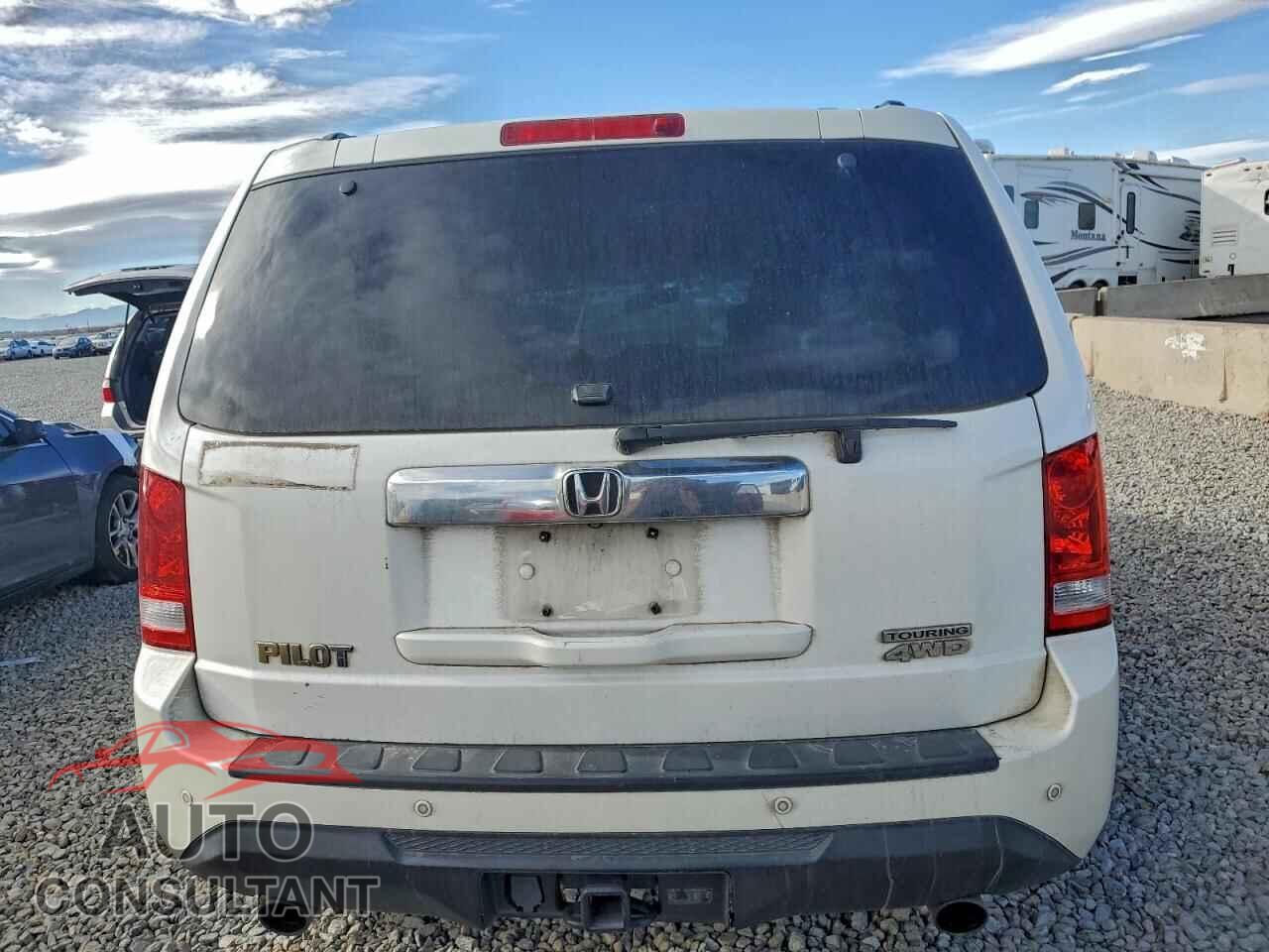 HONDA PILOT 2012 - 5FNYF4H90CB057672