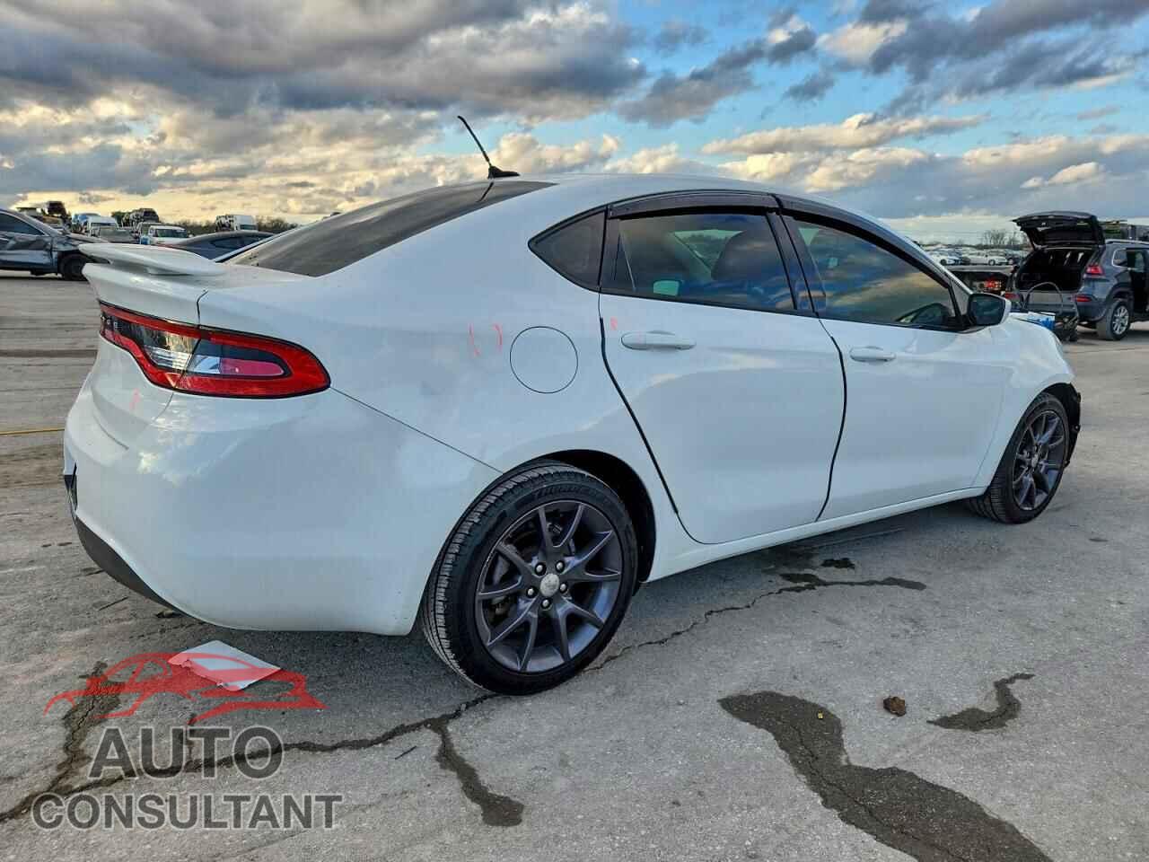 DODGE DART 2016 - 1C3CDFAA7GD728563
