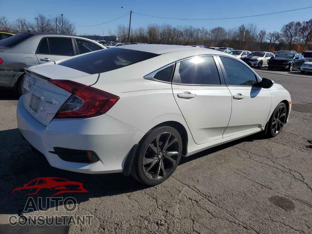 HONDA CIVIC 2019 - 2HGFC2F83KH511342