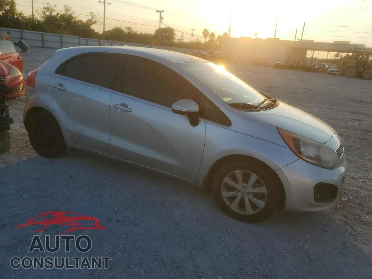 KIA RIO 2012 - KNADN5A3XC6028170