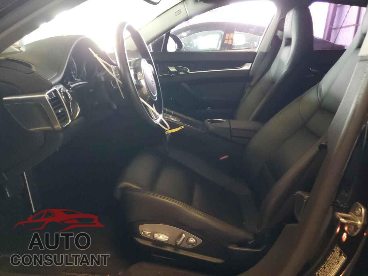 PORSCHE PANAMERA 2016 - WP0AA2A74GL000617