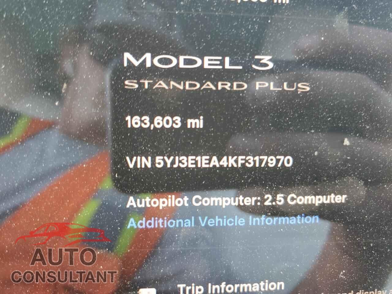 TESLA MODEL 3 2019 - 5YJ3E1EA4KF317970