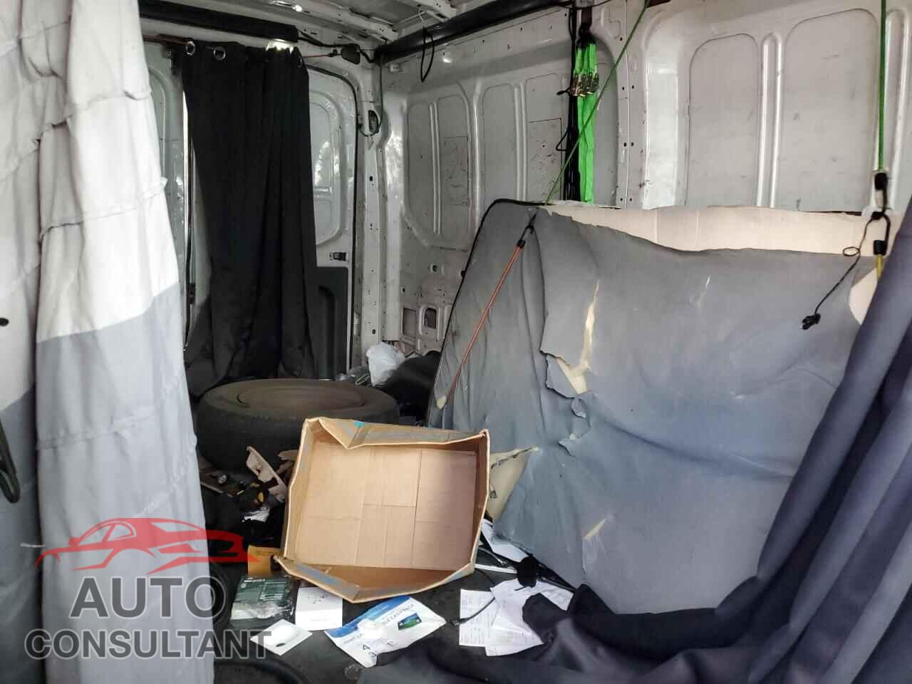 FORD TRANSIT 2015 - 1FTNR2CM4FKA00974