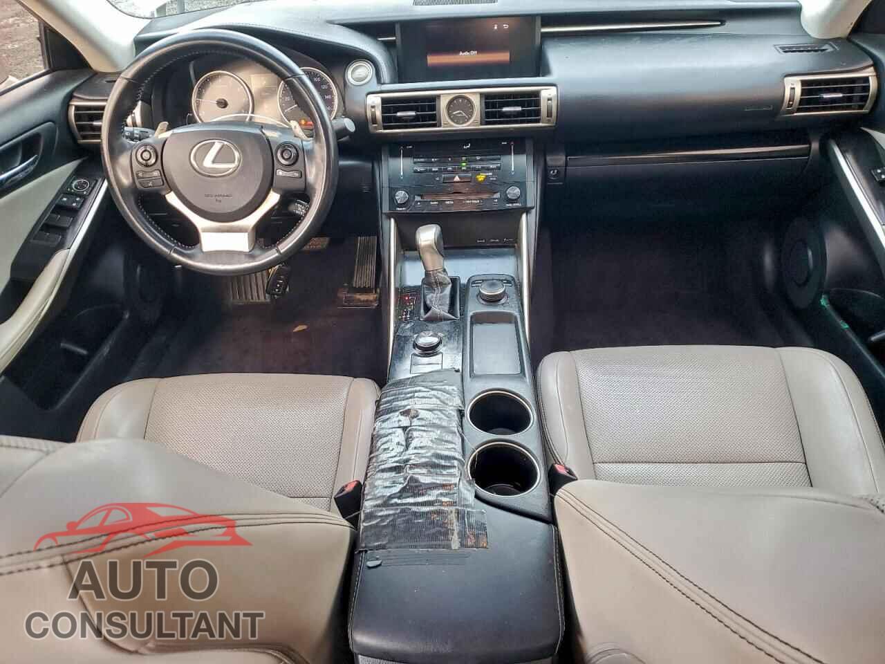 LEXUS IS 2014 - JTHBF1D22E5032532