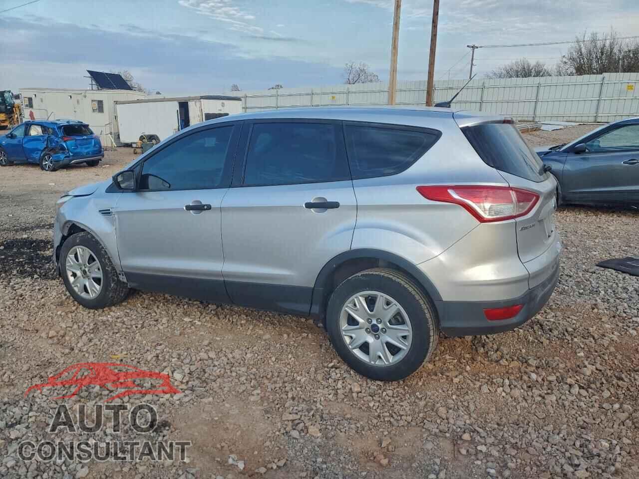 FORD ESCAPE 2015 - 1FMCU0F72FUC42663