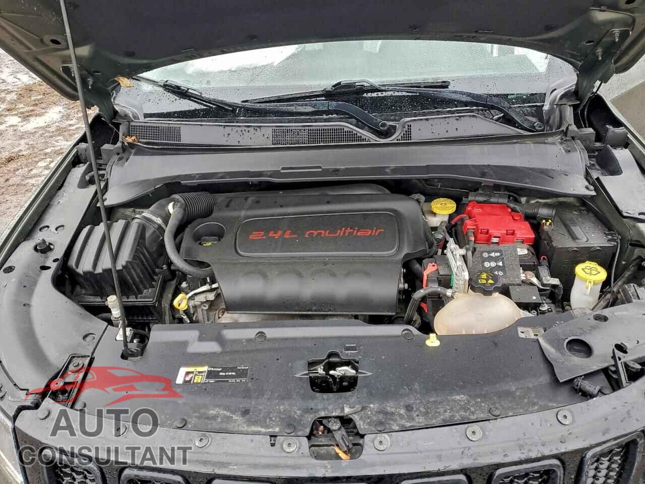JEEP COMPASS 2019 - 3C4NJDCB3KT828525