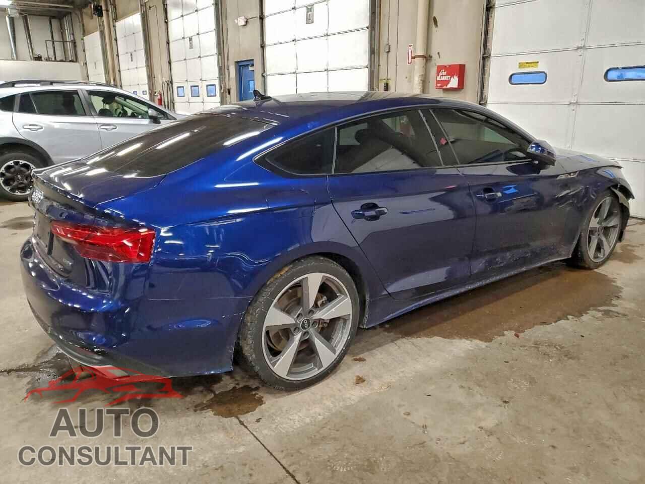 AUDI A5 2021 - WAUFACF54MA024357