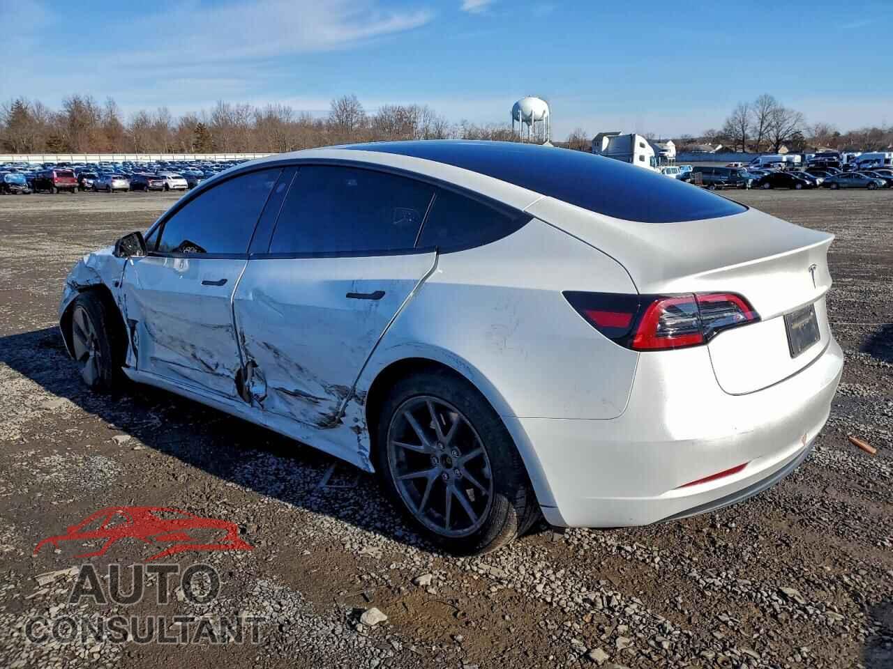 TESLA MODEL 3 2023 - 5YJ3E1EA7PF698429
