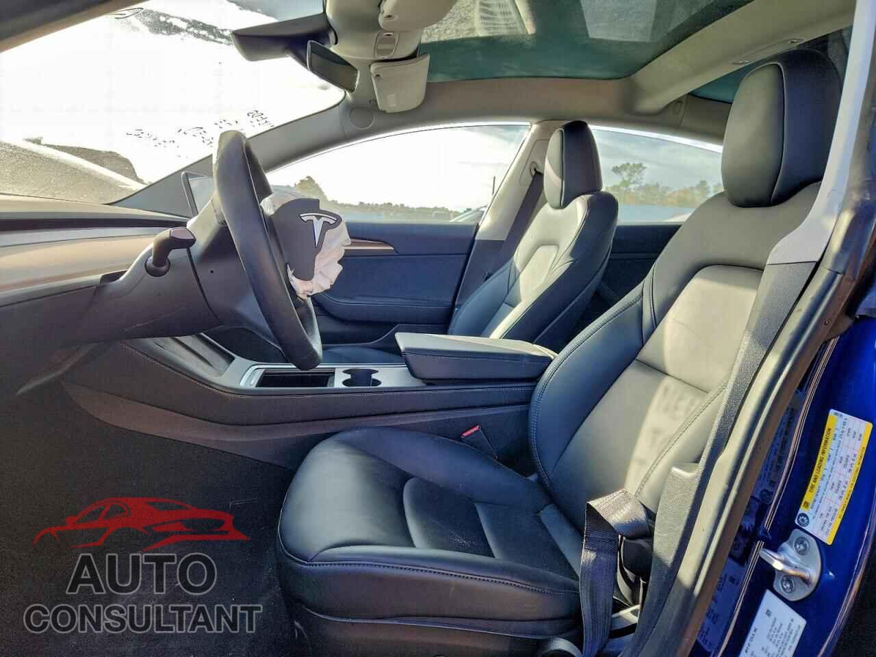 TESLA MODEL 3 2023 - 5YJ3E1EA1PF695185