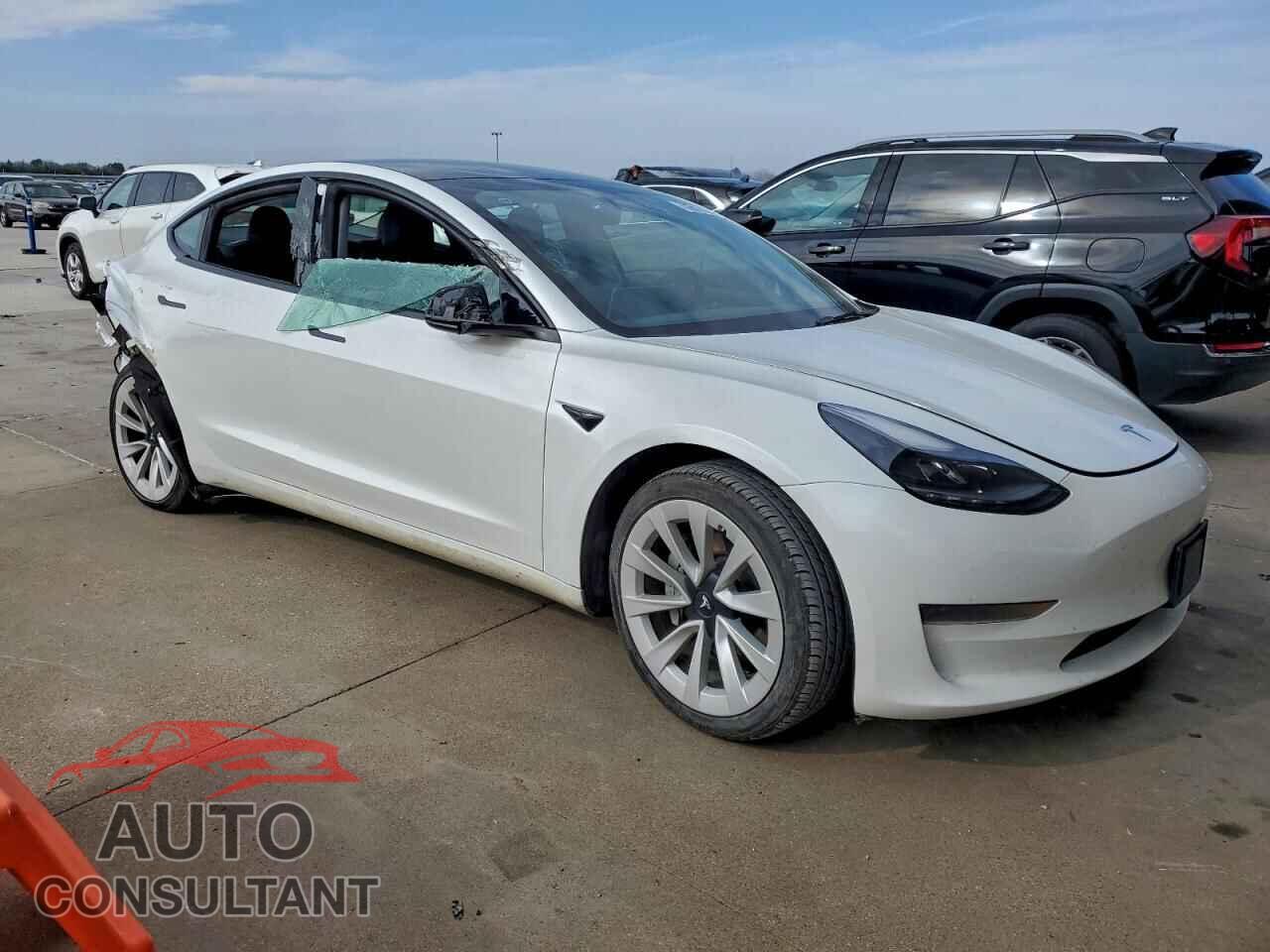 TESLA MODEL 3 2023 - 5YJ3E1EA9PF435293