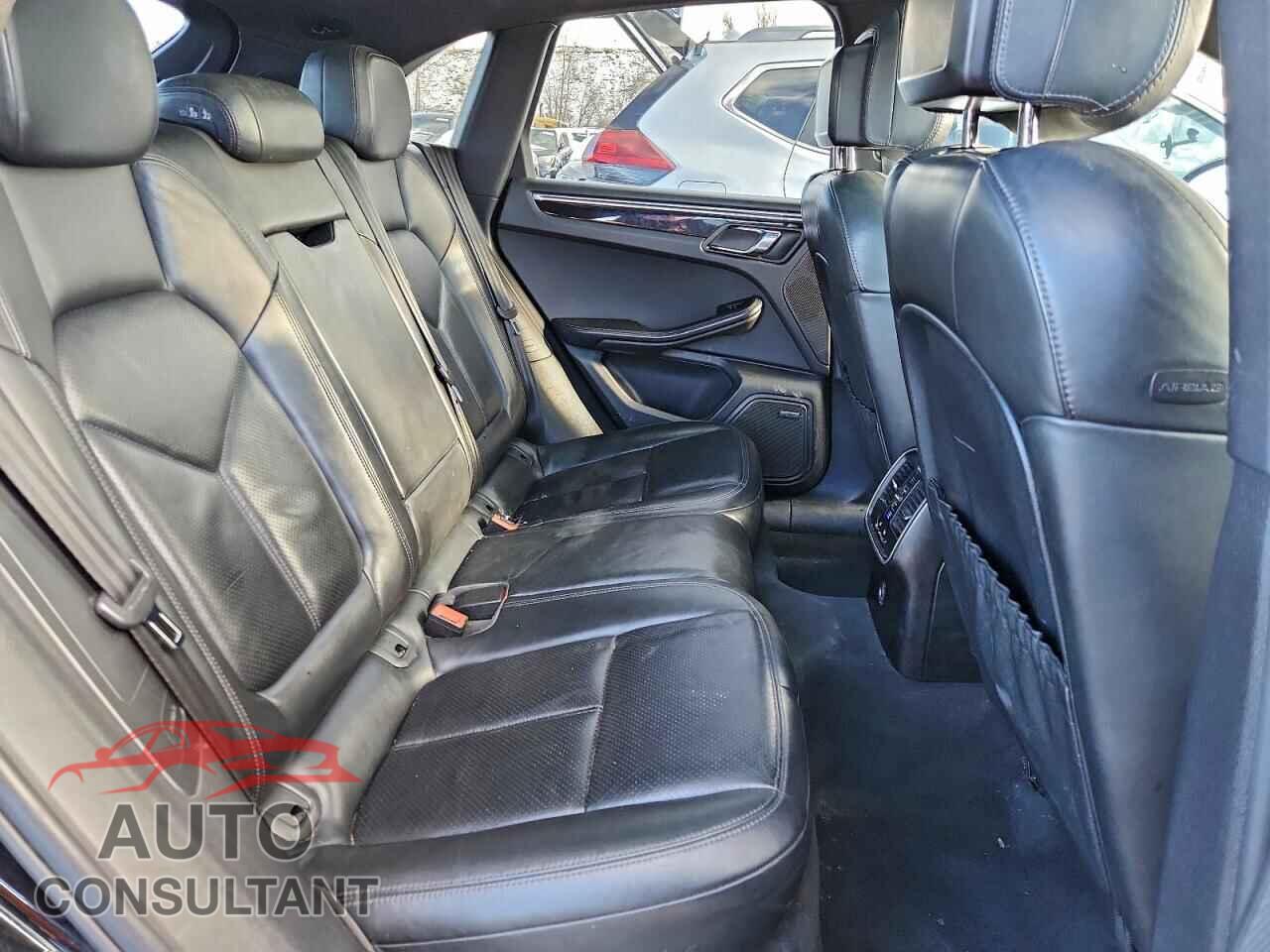 PORSCHE MACAN 2017 - WP1AA2A55HLB04211