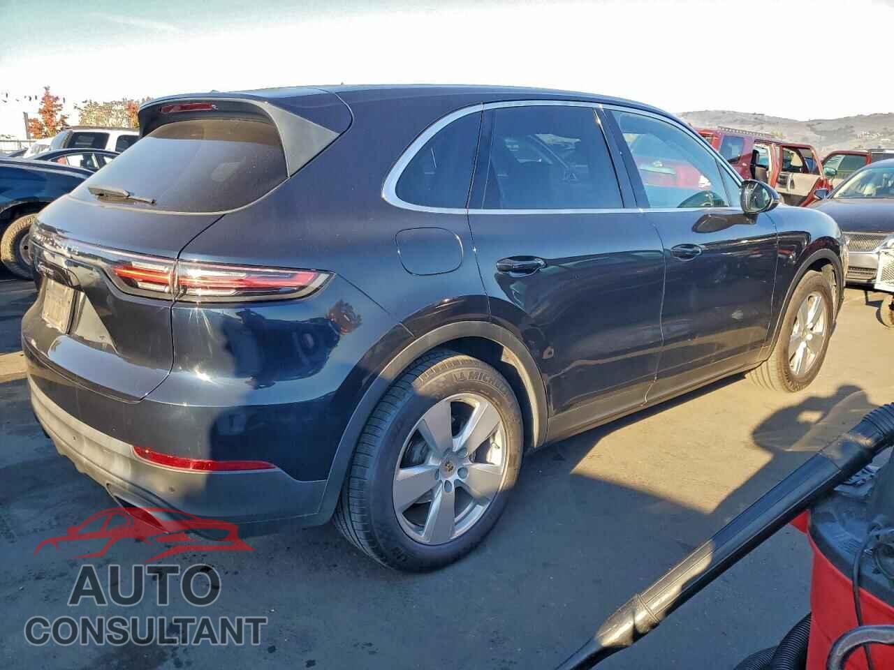 PORSCHE CAYENNE 2019 - WP1AA2AY8KDA17575