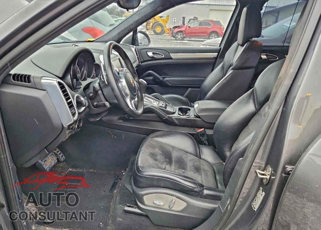 PORSCHE CAYENNE 2013 - WP1AD2A23DLA72964