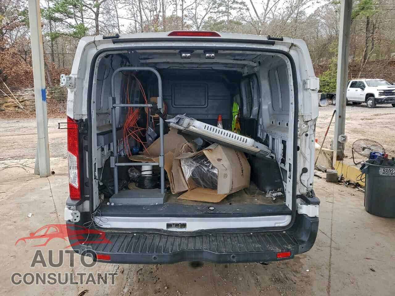 FORD TRANSIT 2018 - 1FTYE1ZMXJKB56293