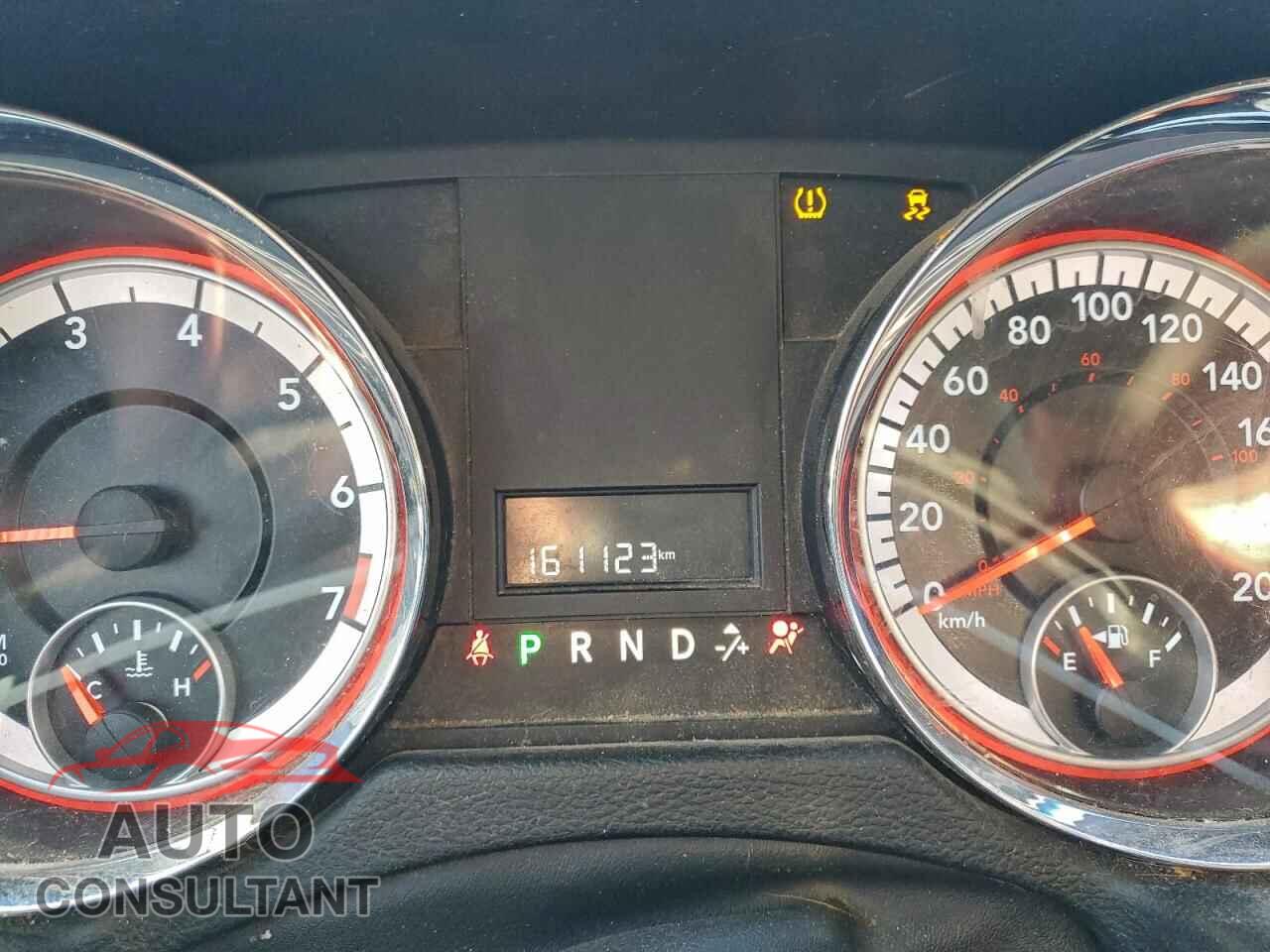 DODGE CARAVAN 2011 - 2D4RN4DG8BR728295