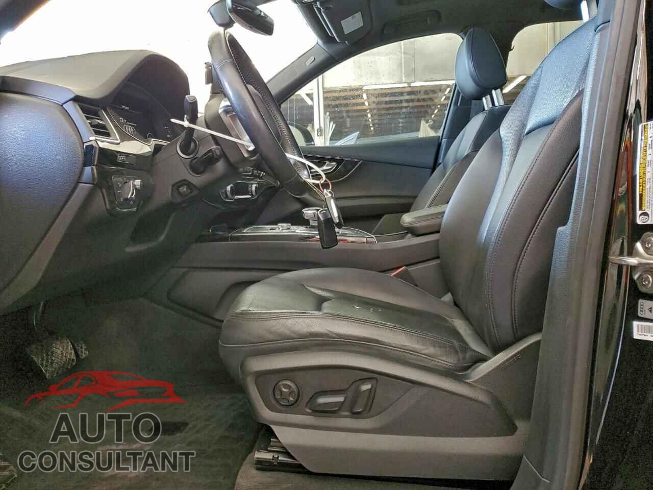 AUDI Q7 2017 - WA1VAAF73HD036065