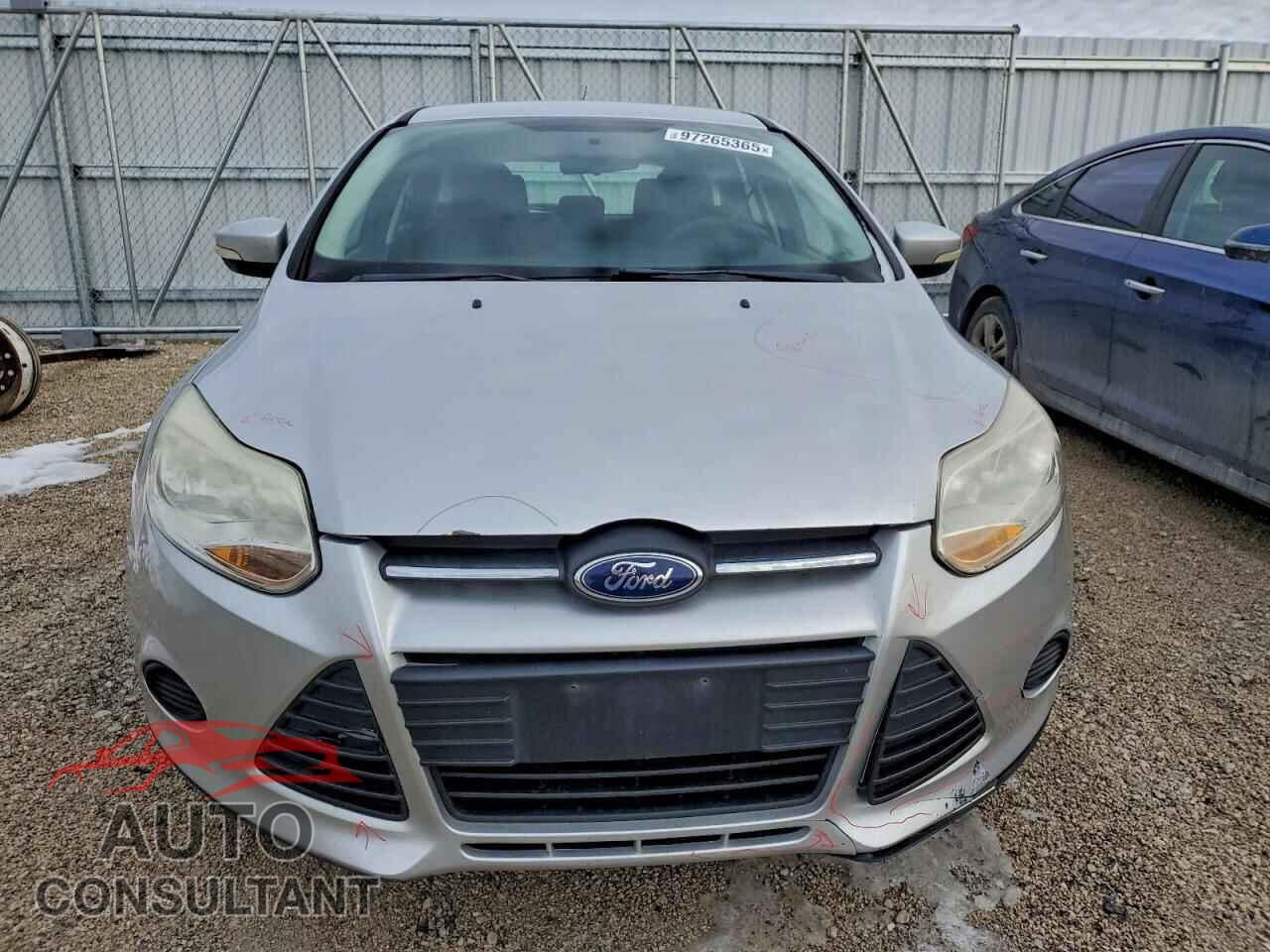 FORD FOCUS 2013 - 1FADP3K28DL325552