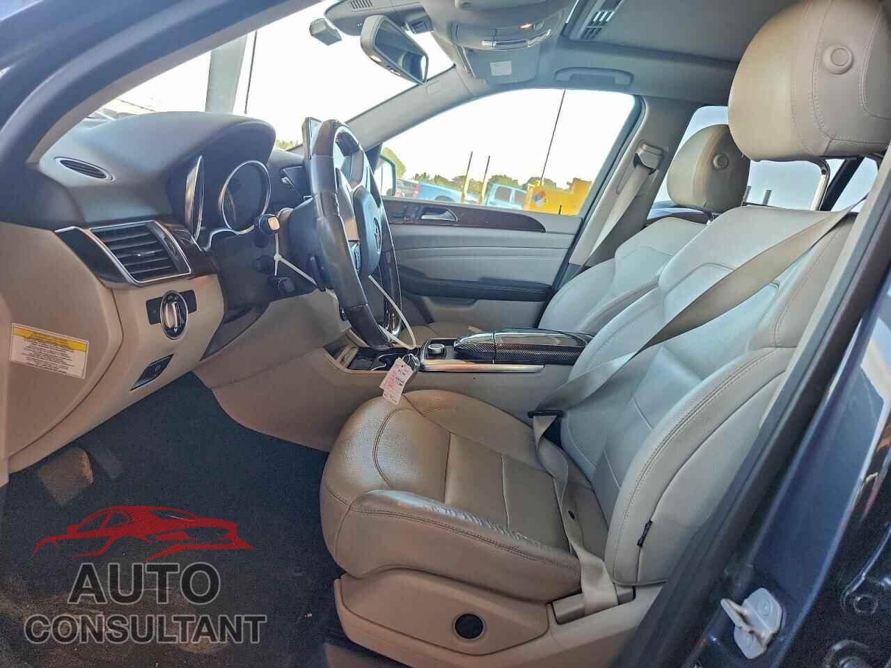 MERCEDES-BENZ M-CLASS 2012 - 4JGDA2EB4CA053959