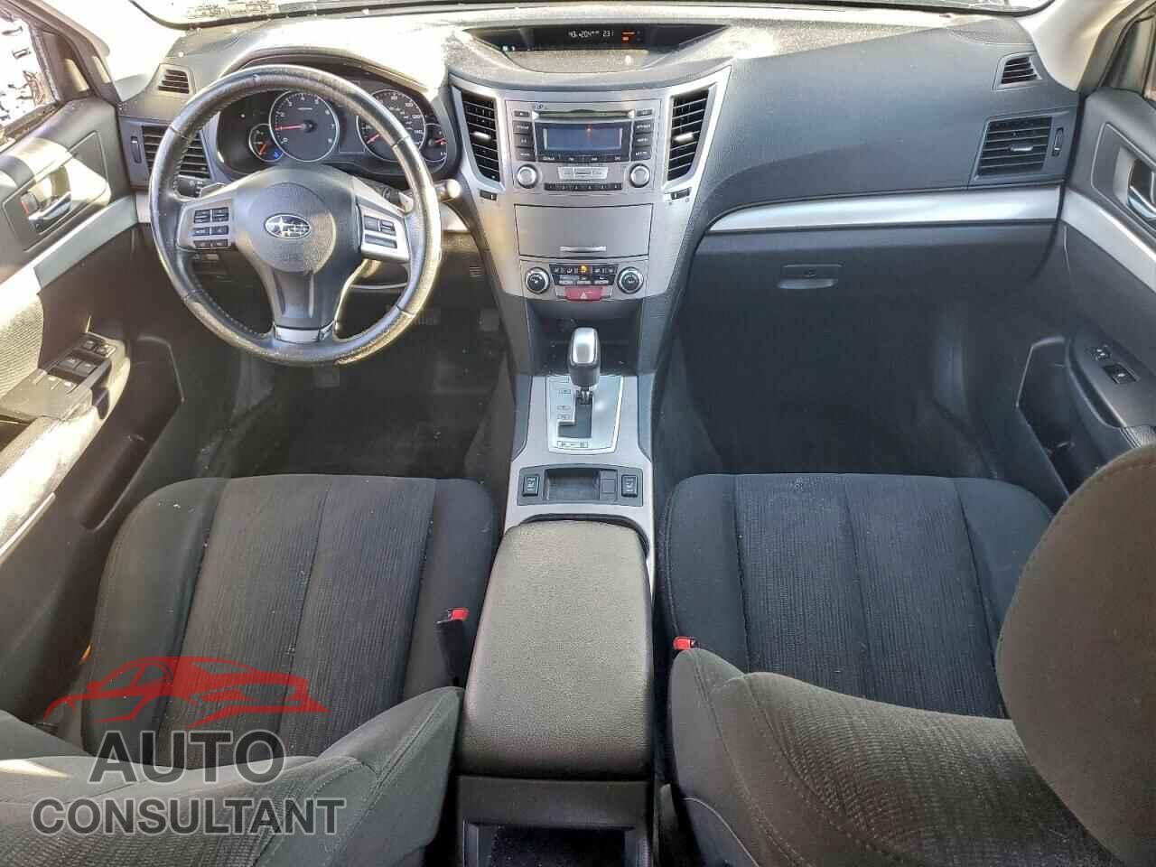 SUBARU OUTBACK 2013 - 4S4BRBCC8D3258167