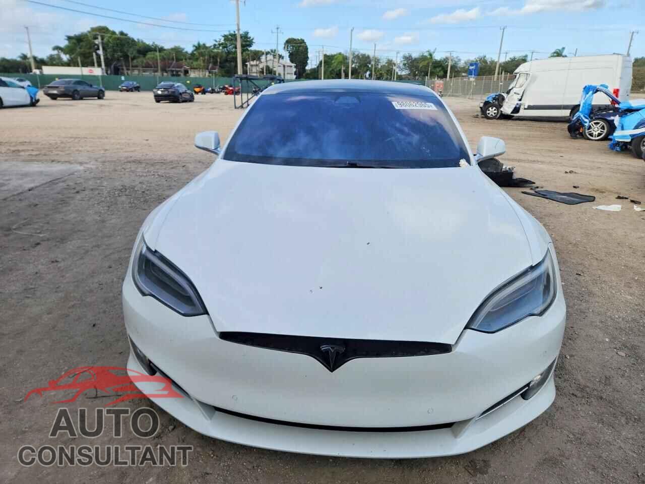 TESLA MODEL S 2017 - 5YJSA1E40HF218816