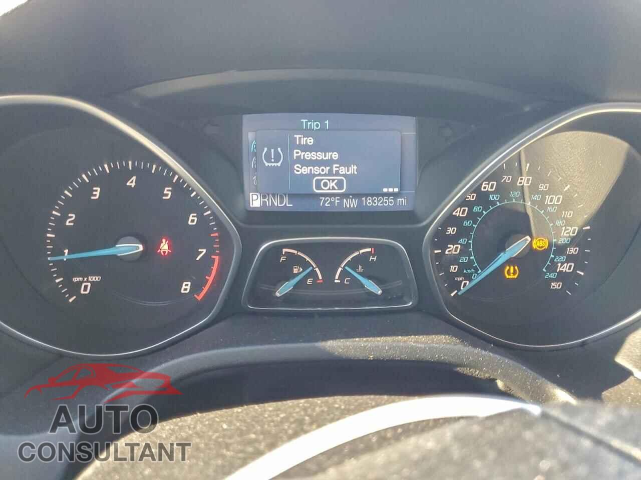 FORD FOCUS 2012 - 1FAHP3K21CL262911