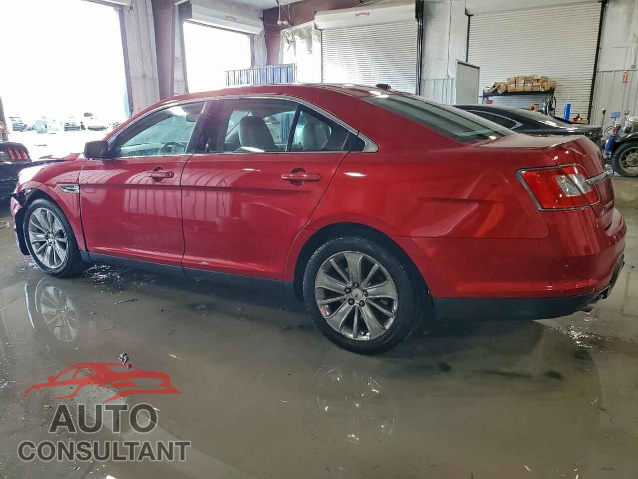 FORD TAURUS 2011 - 1FAHP2FW3BG157009