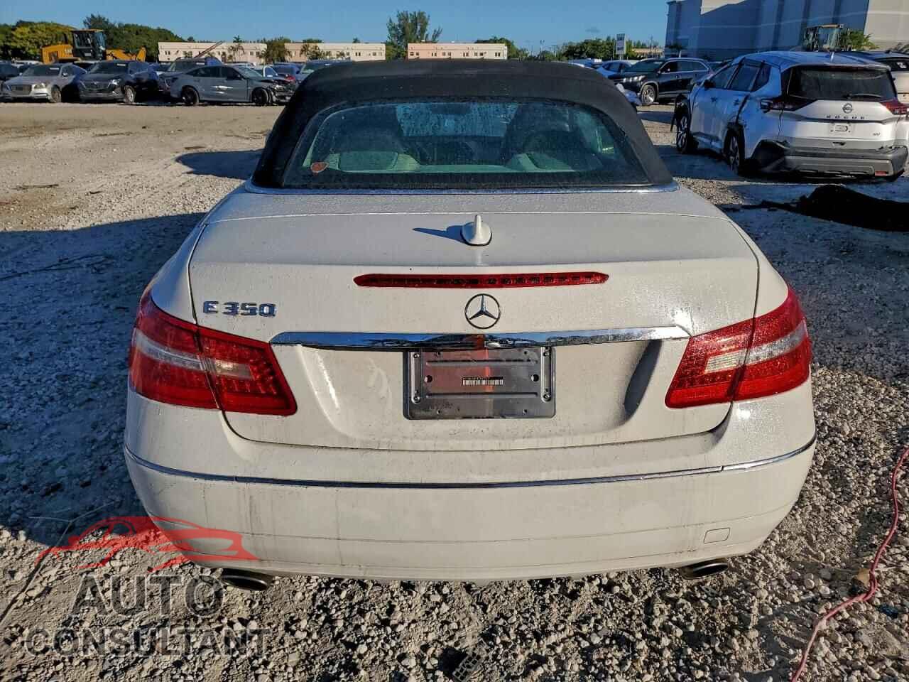 MERCEDES-BENZ E-CLASS 2011 - WDDKK5GF2BF095547