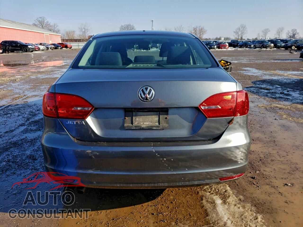 VOLKSWAGEN JETTA 2014 - 3VW1K7AJ2EM411027