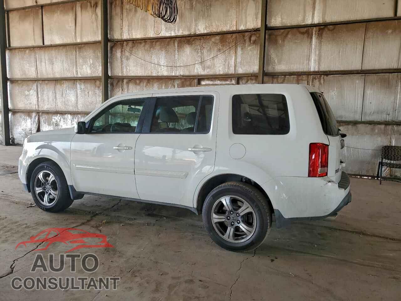 HONDA PILOT 2015 - 5FNYF4H38FB064837