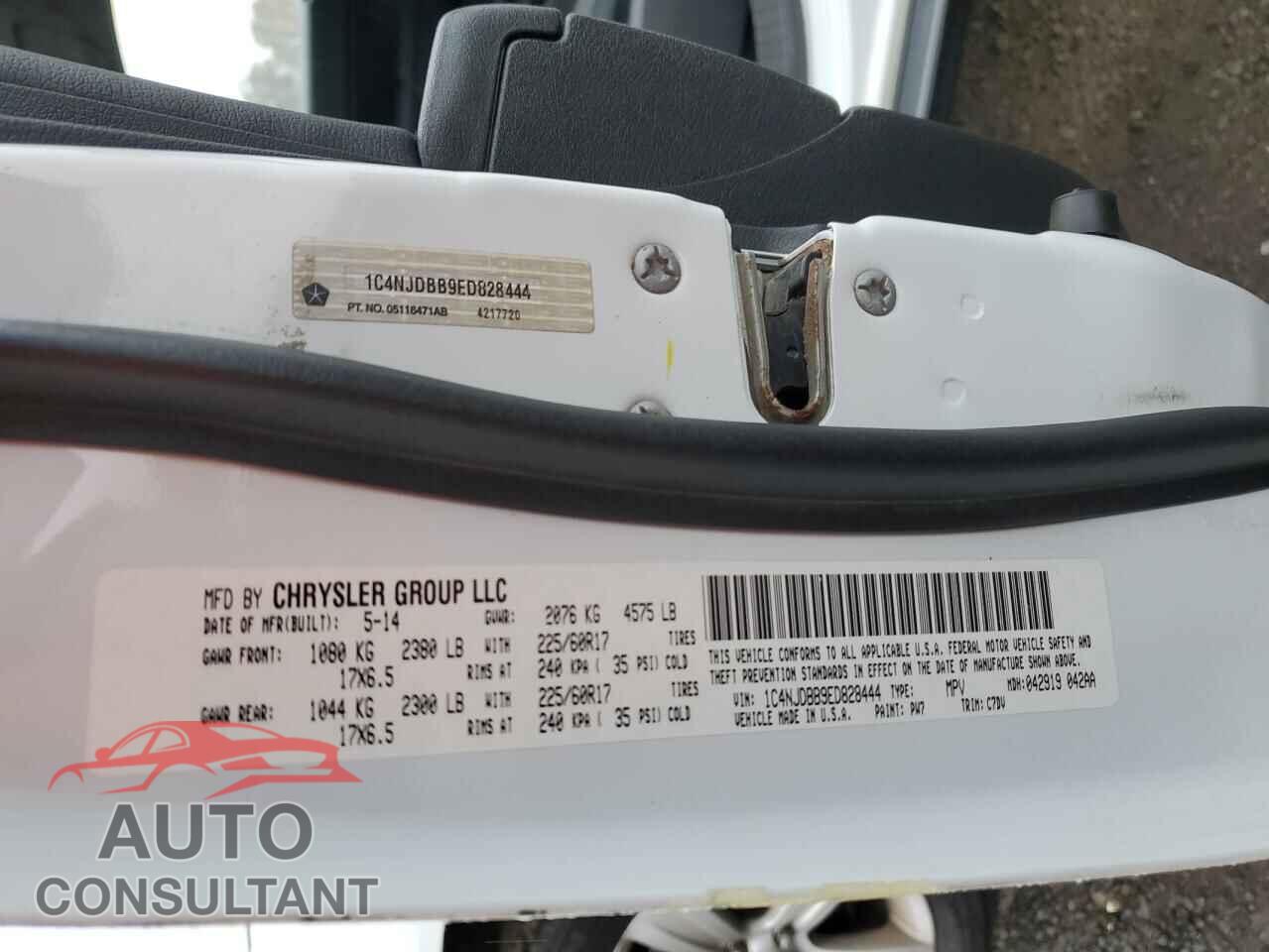 JEEP COMPASS 2014 - 1C4NJDBB9ED828444