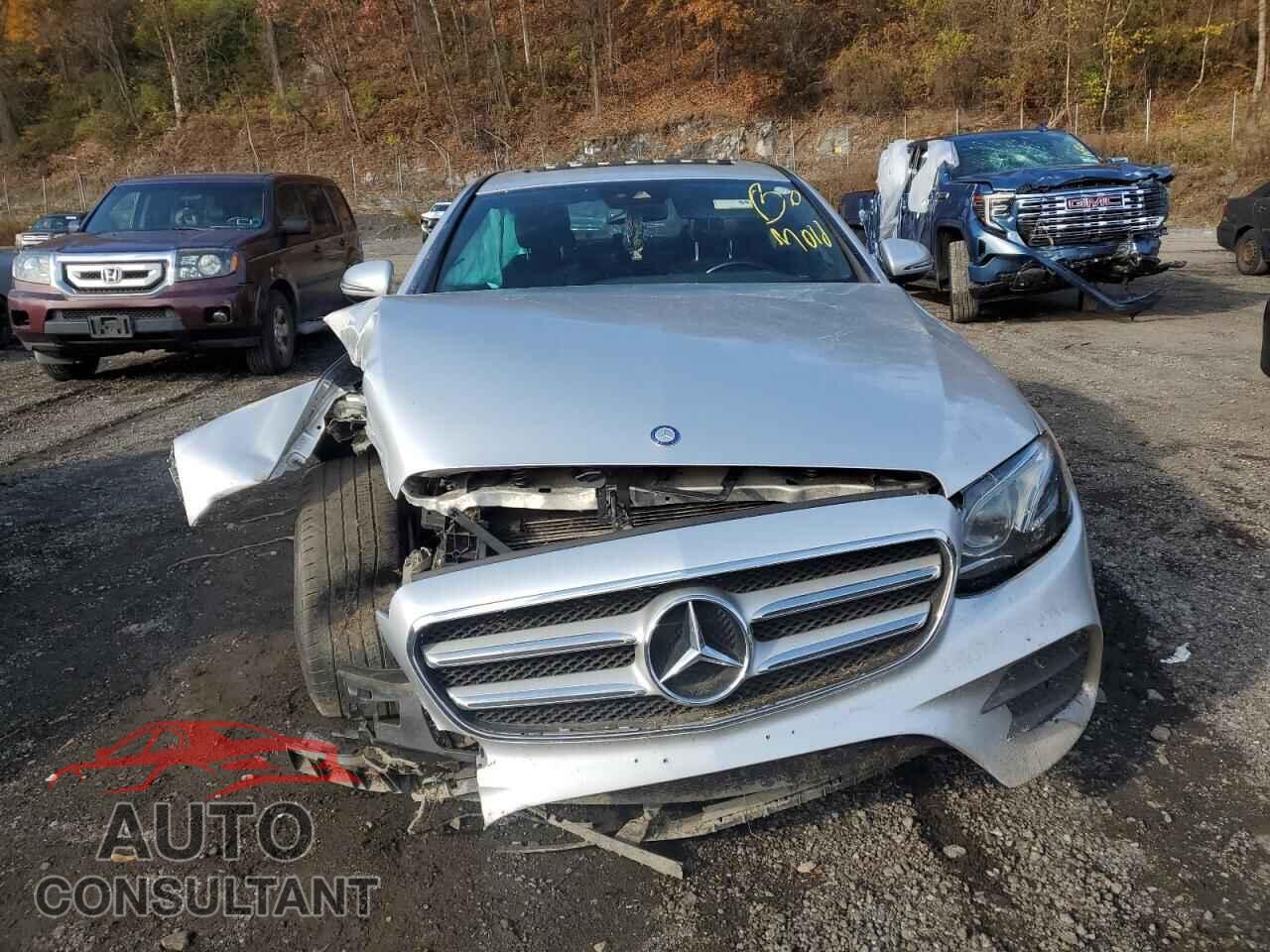 MERCEDES-BENZ E-CLASS 2017 - WDDZF4KB0HA025522