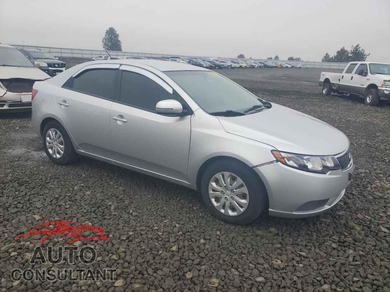 KIA FORTE 2011 - KNAFU4A20B5393782