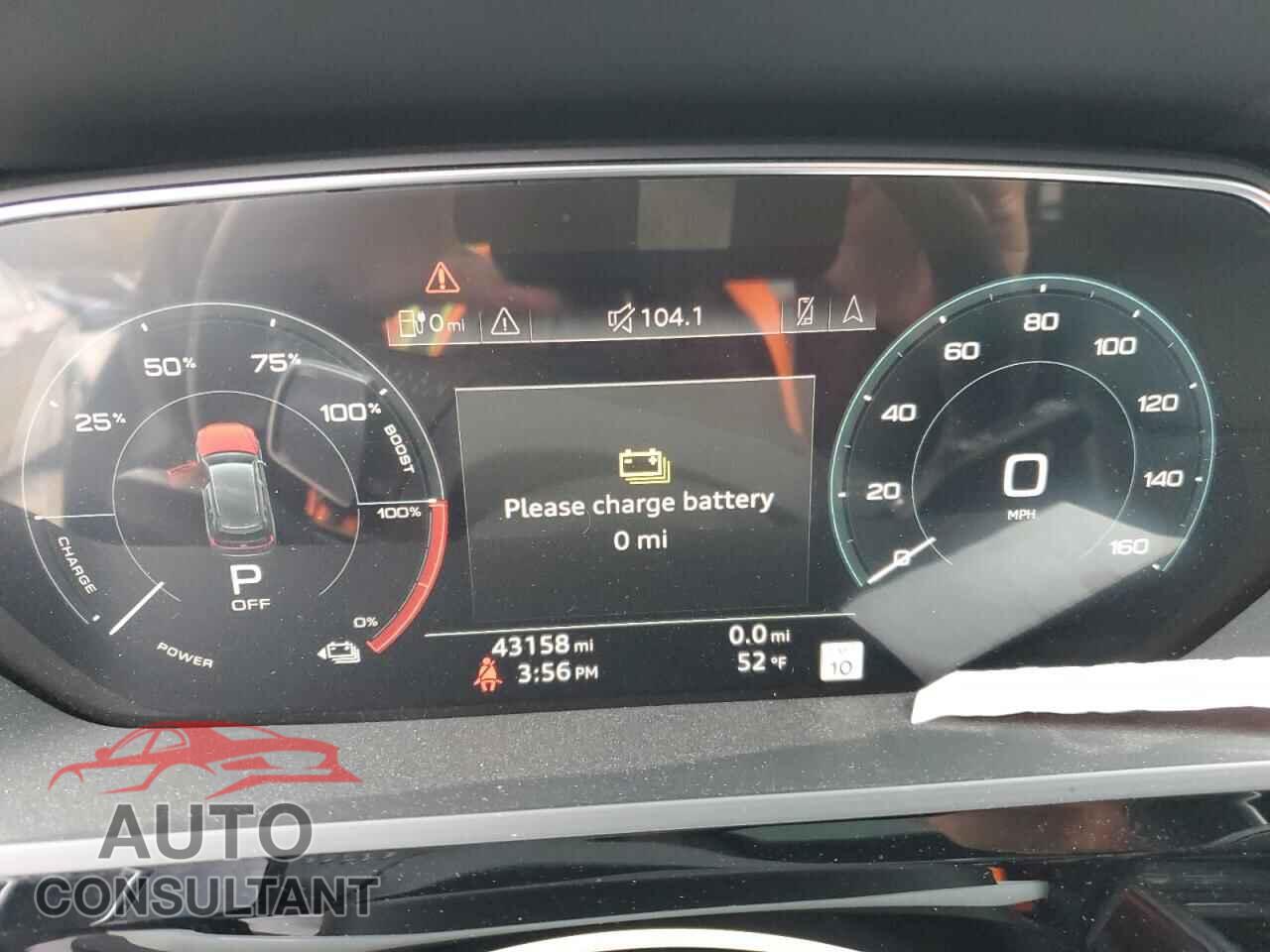 AUDI E-TRON 2019 - WA1VAAGE8KB005443
