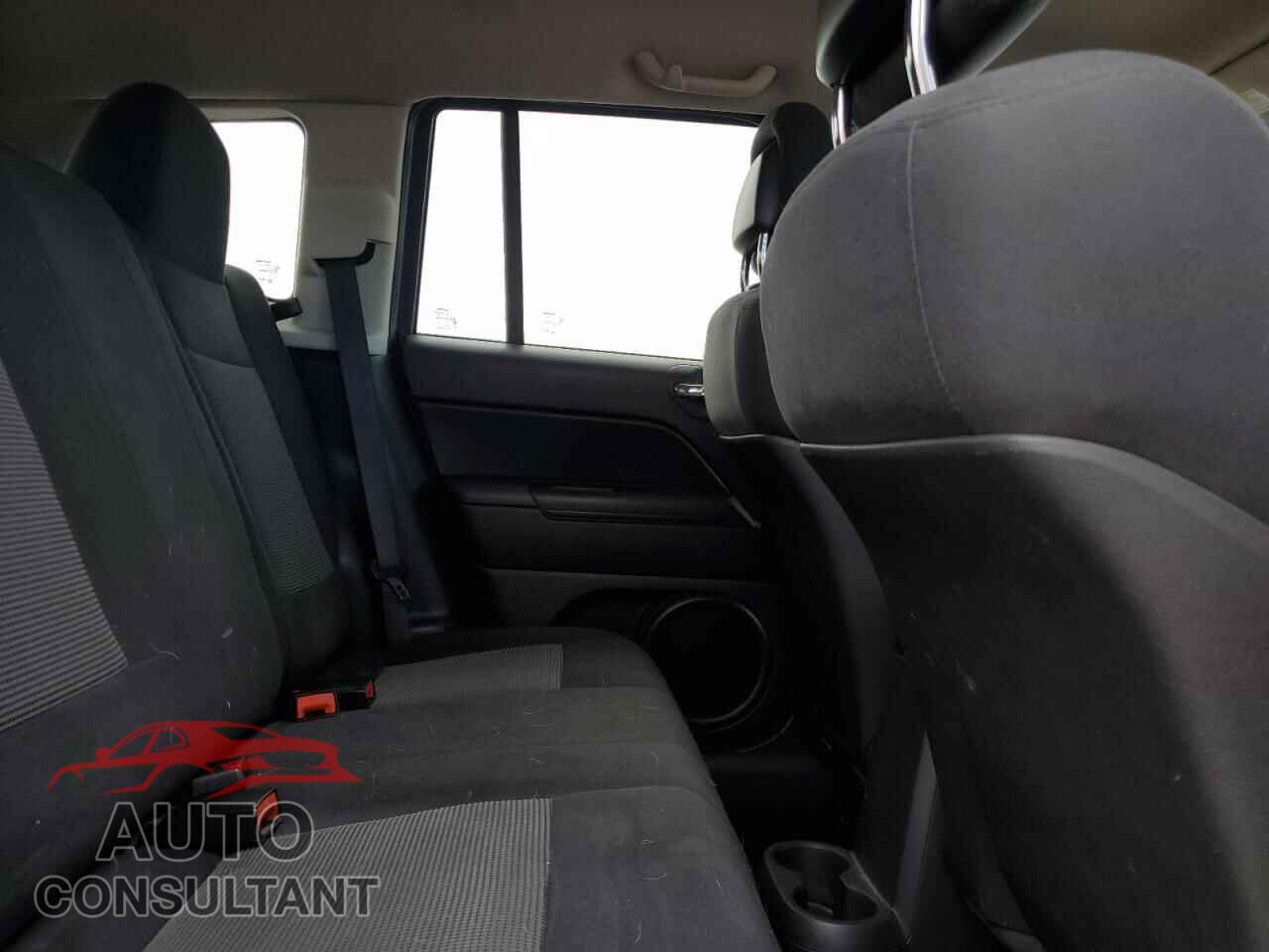 JEEP COMPASS 2013 - 1C4NJCBB2DD146353