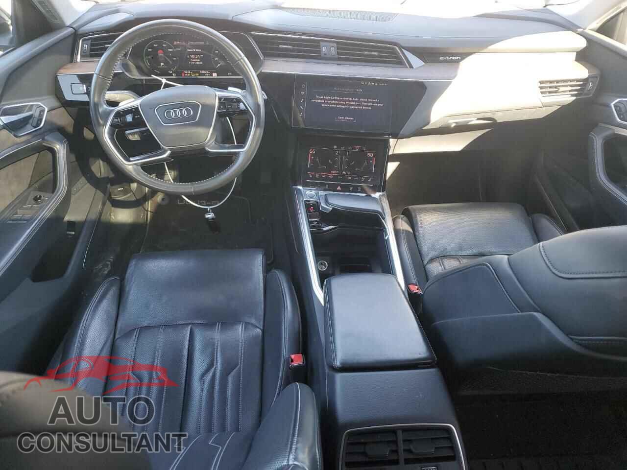 AUDI E-TRON 2019 - WA1VABGE5KB013036